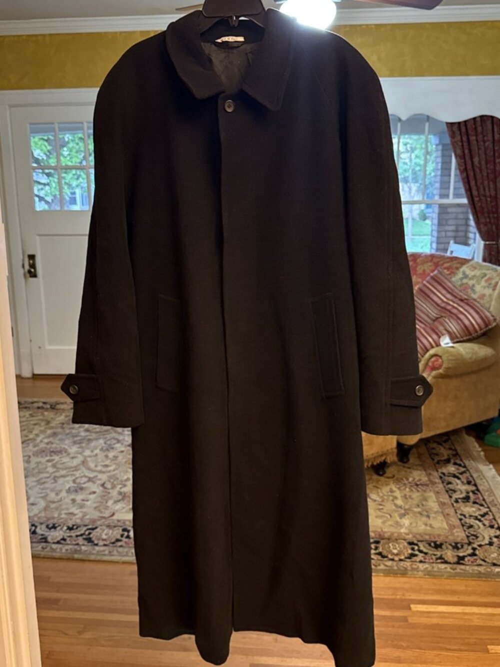 Men’s Large 44 L Massimo Wool Cashmere Black Overcoat Made in Italy Herringbone